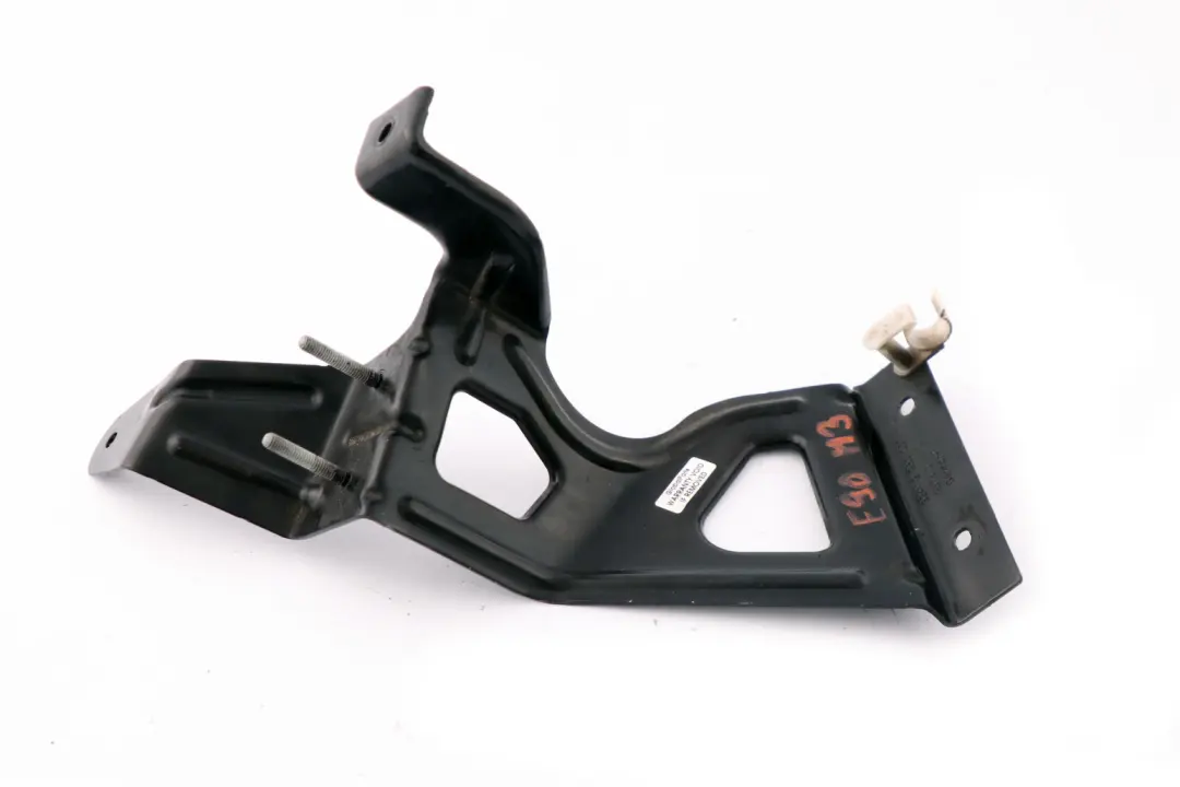 Uchwyt Mocowanie Zbiornika Oleju do BMW E90 E92 o numerze 2283027 BMW E90 E92 Uchwyt Mocowanie Zbiornika Oleju - SKU 2283027 - Numer Części 2283027