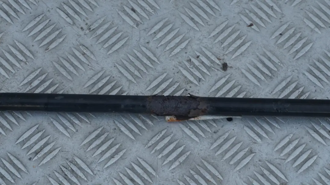 BMW 5 6 Series E60 M5 E63 M6 Rear Axle Stabilizer Anti Roll Bar - SKU 2283072 - Part number 2283072