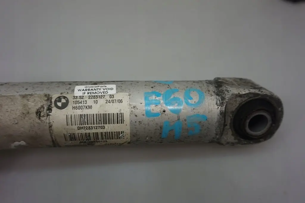 Muelle Strut Amortiguador Suspensión Trasera Derecha Izquierda EDC para BMW E60 M5 con número de pieza 2283127 BMW E60 M5 Muelle Strut Amortiguador Suspensión Trasera Derecha Izquierda EDC - SKU 2283127 - Número de pieza 2283127