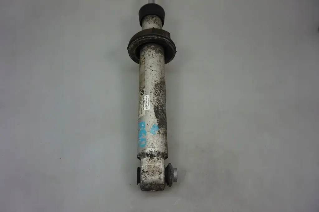 Jambe de Suspension Arriere pour BMW Serie E60 M5 à propos du numéro de pièce 2283127 BMW Serie E60 M5 Jambe de Suspension Arriere - SKU 2283127 - Numéro de pièce 2283127