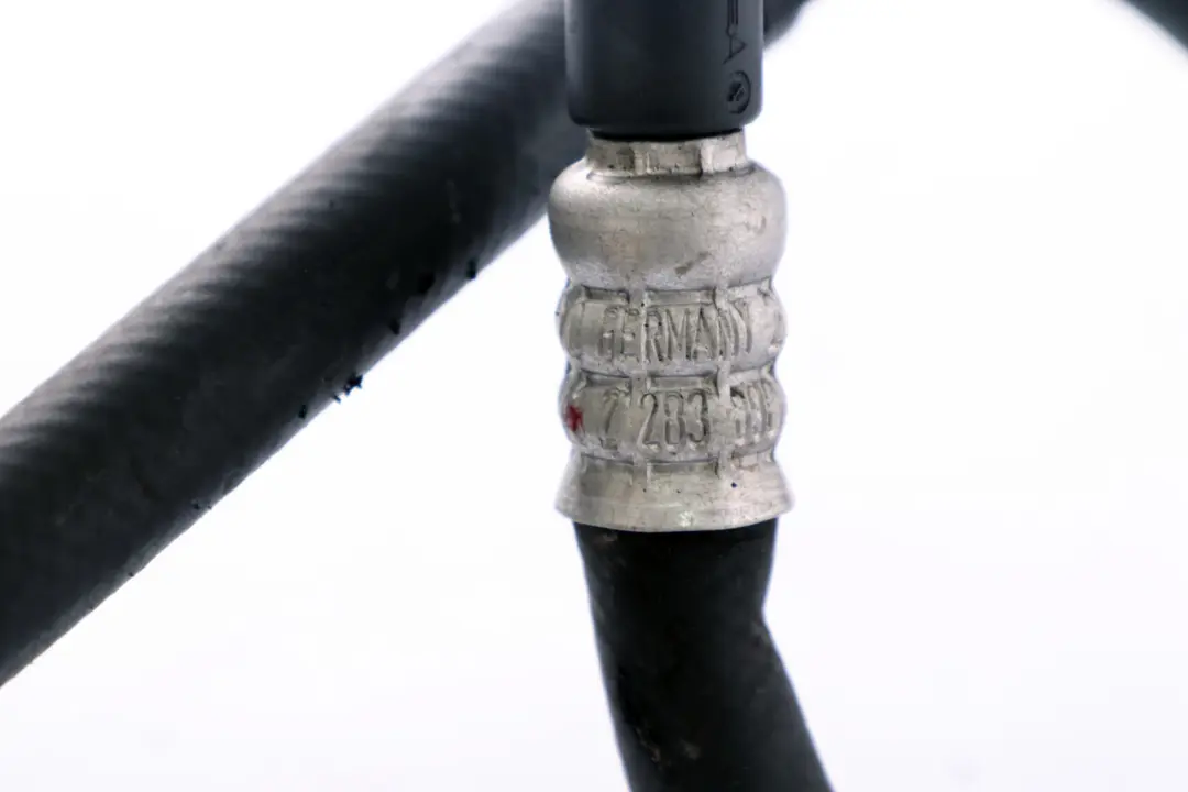 Radiator Engine Return Oil Hose Line Pipe to BMW E90 E92 E93 LCI M3 with Part number 2283898 BMW E90 E92 E93 LCI M3 Radiator Engine Return Oil Hose Line Pipe - SKU 2283898 - Part number 2283898