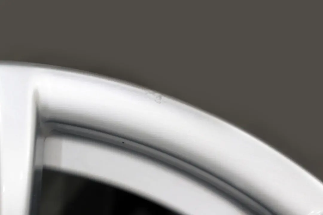 BMW 3 er E90 E92 E93 M3 Alufelge Felge 18" Rad Doppelspeiche 270 8J ET:20 - SKU 2283905-2 - Teilenummer 2283905