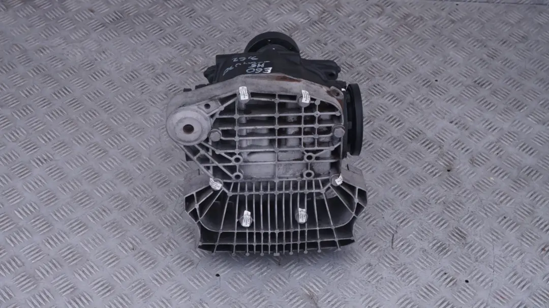 BMW 5 6 Series 1 E60 M5 E63 E64 M6 Rear Differential Diff 3,62 Ratio WARRANTY - SKU 2284030-1 - Part number 2284030