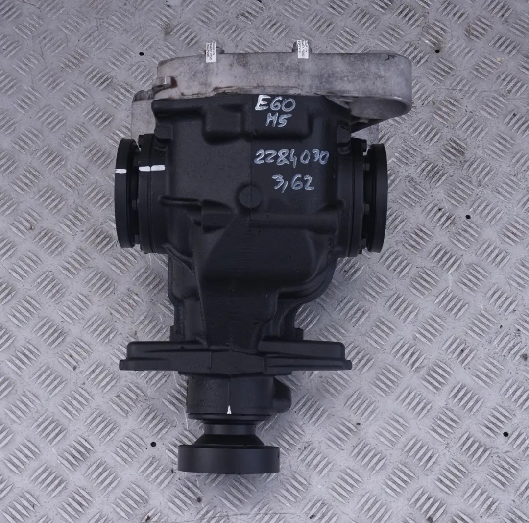 BMW 5 6 Series 1 E60 M5 E63 E64 M6 Rear Differential Diff 3,62 Ratio WARRANTY - SKU 2284030-1 - Part number 2284030