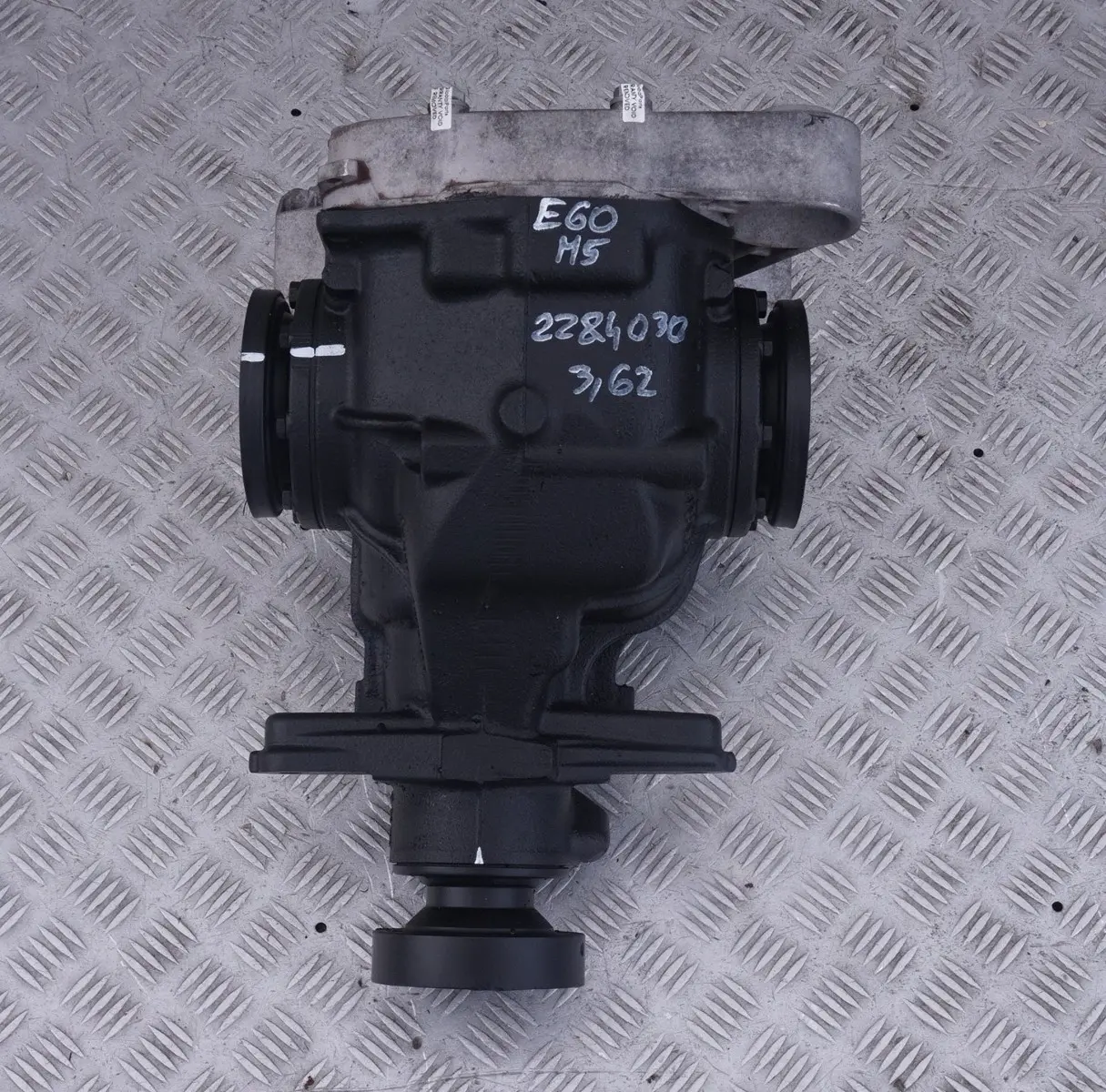 BMW 5 6 Series 1 E60 M5 E63 E64 M6 Rear Differential Diff 3,62 Ratio WARRANTY