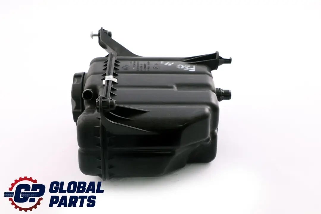 Réservoir d'expansion Radiateur Essence pour BMW F80 M3 F82 F83 M4 LCI à propos du numéro de pièce 2284600 BMW F80 M3 F82 F83 M4 LCI Réservoir d'expansion Radiateur Essence - SKU 2284600 - Numéro de pièce 2284600