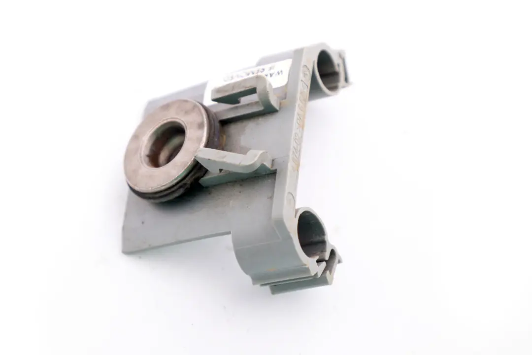 Brakes Handbrake Lever Clip Retainer to BMW 3 4 Series F80 M3 F82 M4 with Part number 2284874 BMW 3 4 Series F80 M3 F82 M4 Brakes Handbrake Lever Clip Retainer - SKU 2284874 - Part number 2284874