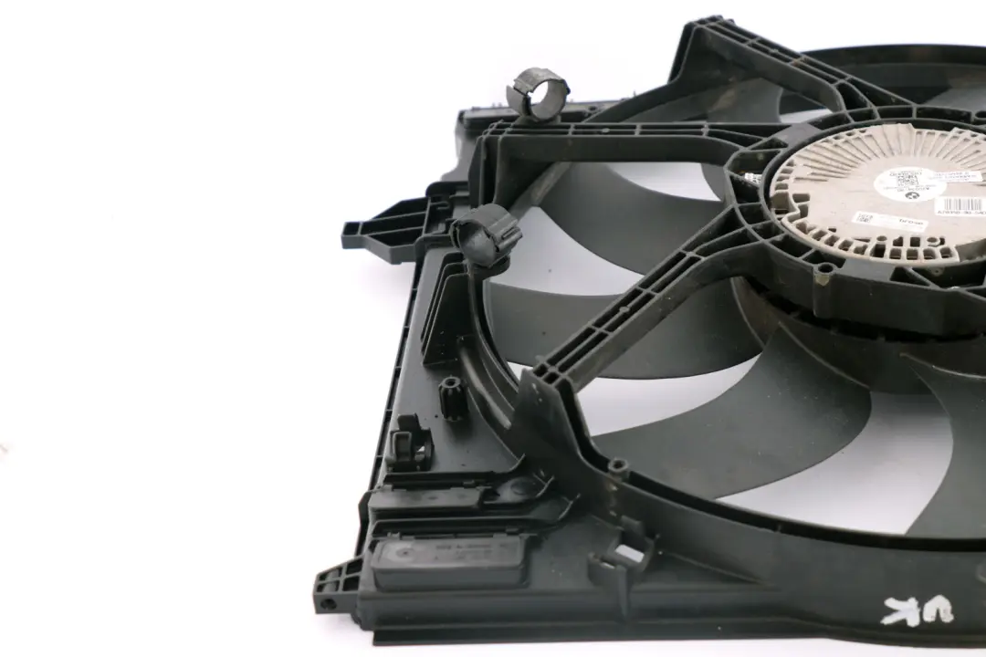 Carcasa Ventilador Motor Gasolina Con Ventilador para BMW F80 M3 F82 M4 con número de pieza 2284887 BMW F80 M3 F82 M4 Carcasa Ventilador Motor Gasolina Con Ventilador - SKU 2284887 - Número de pieza 2284887