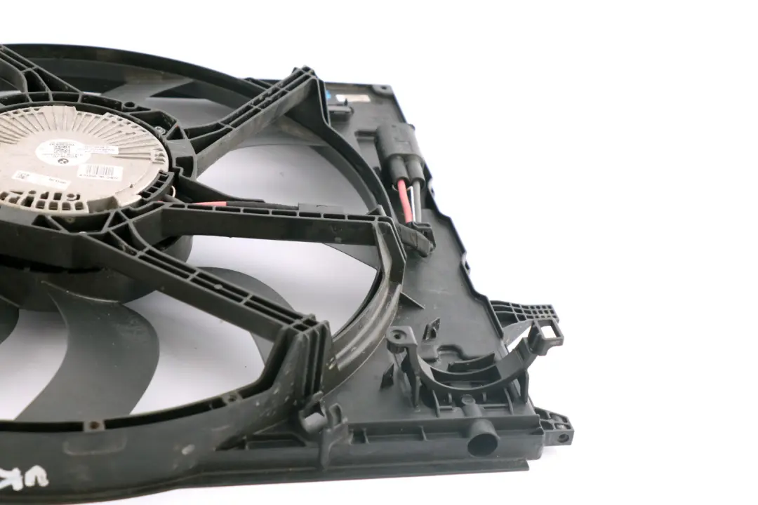 BMW 3 4 Series F80 M3 F82 M4 Petrol Engine Fan Housing With Fan 850W - SKU 2284887 - Part number 2284887