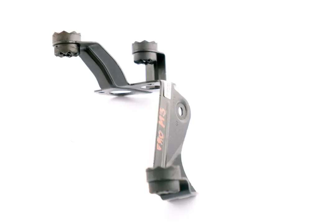 Soporte Unidad Hidraulica BMW F80 M3 F82 F83 F87 - SKU 2284888 - Número de pieza 2284888
