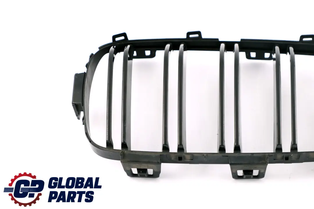 BMW 4 er F82 F83 LCI M4 Frontstoßstange Ziergitter Links Hochglänzend - SKU 2352811 - Teilenummer 2352811