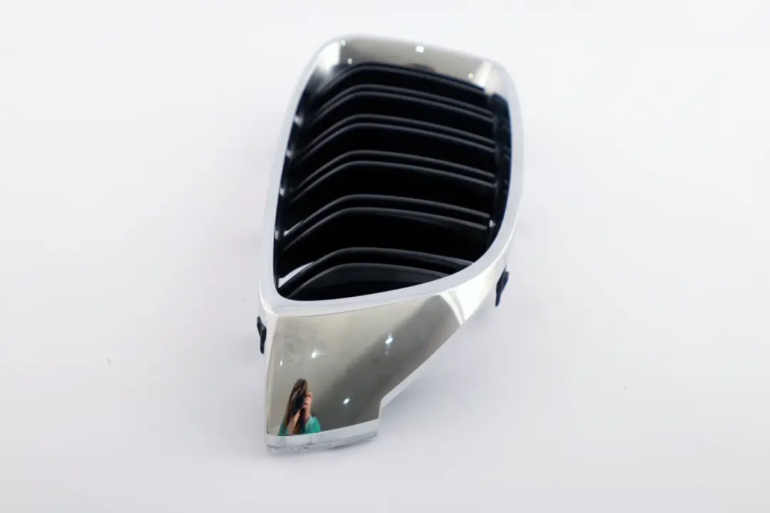 BMW 3 4 Series F80 M3 F82 M4 Grill Black High Gloss Right O/S Chrome - SKU 2352812 - Part number 2352812