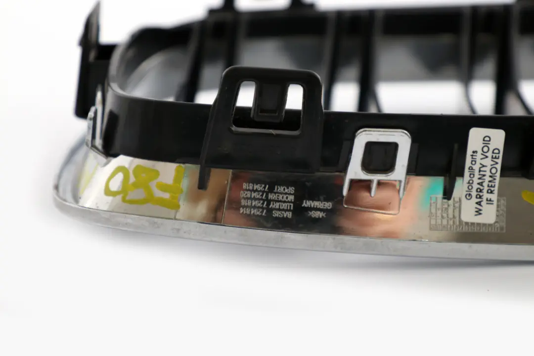 Grill Black High Gloss Right O/S Chrome to BMW 3 4 Series F80 M3 F82 M4 with Part number 2352812 BMW 3 4 Series F80 M3 F82 M4 Grill Black High Gloss Right O/S Chrome - SKU 2352812 - Part number 2352812