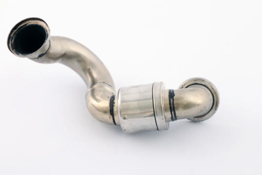BMW E60 E87 E90 E91 AGR Valve Pipe EGR Cooler Connector Diesel - SKU 2354039 - Part number 2354039