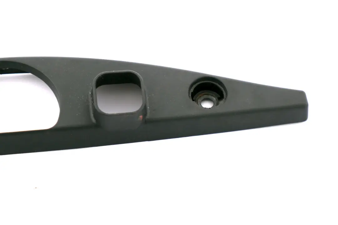 BMW 5 Series E61 LCI Upper Wiper Linkage Cover Black - SKU 2456299 - Part number 7061423