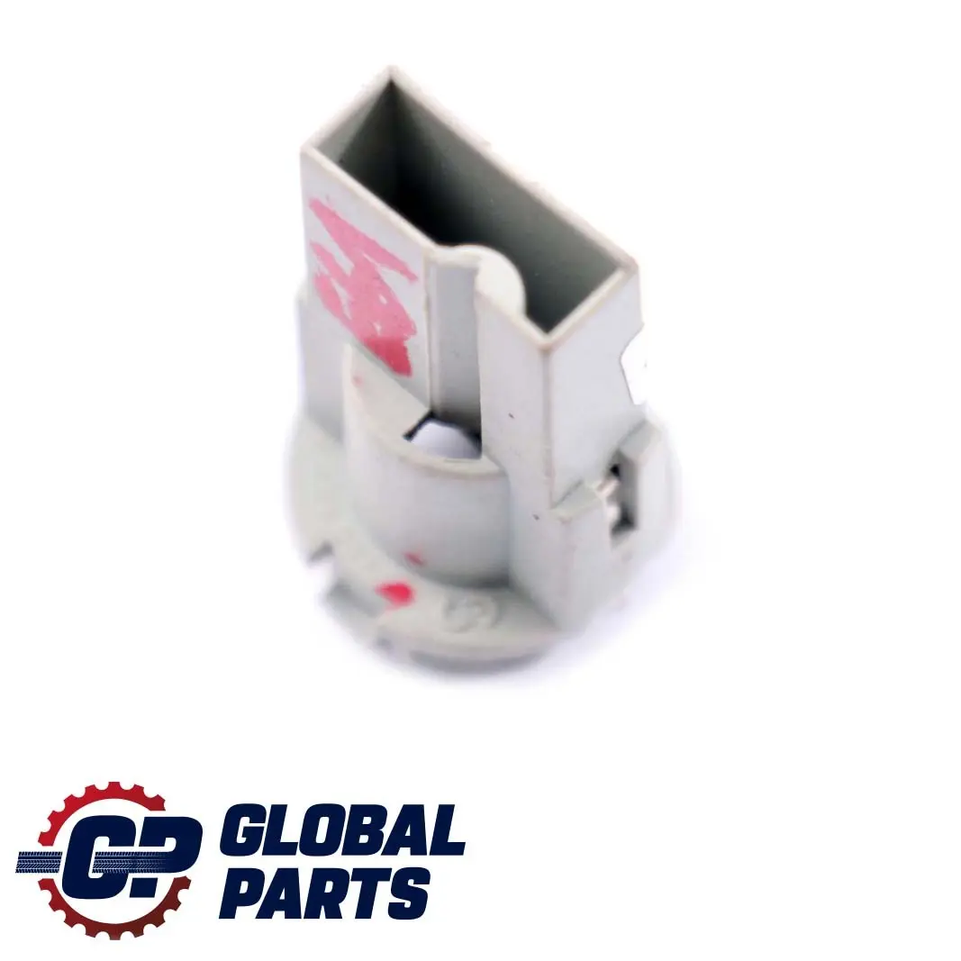 Support d'ampoule arrière pour BMW 3 5 Series E36 E61 à propos du numéro de pièce 2489804 BMW 3 5 Series E36 E61 Support d'ampoule arrière - SKU 2489804 - Numéro de pièce 2489804