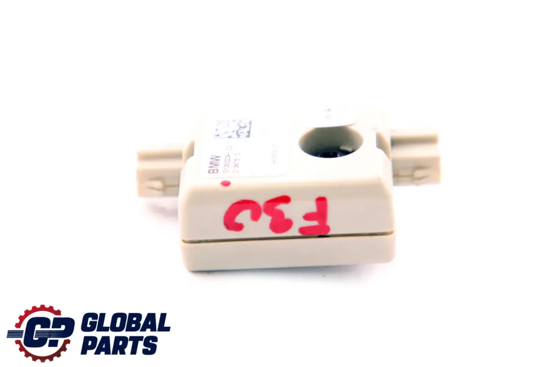 Antenna Amplifier Module Trap Circuit pour BMW Series F10 F22 F30 F32 à propos du numéro de pièce 9231466 BMW Series F10 F22 F30 F32 Antenna Amplifier Module Trap Circuit - SKU 2622341 - Numéro de pièce 9231466