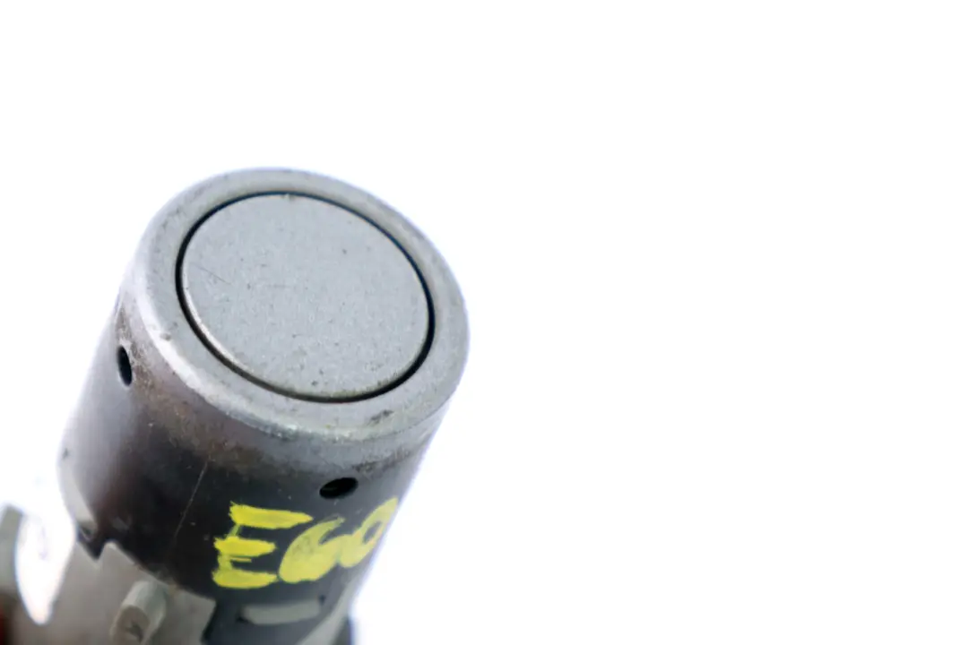 BMW E60 PDC Capteur de stationnement a ultrasons Silbergrau Silver Grey A08 - SKU 2687921-SBG - Numéro de pièce 2687921