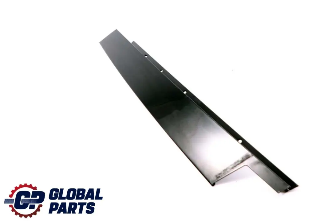 Blende Fensterrahmen Tür Vorne Rechts Glanzschwarz für BMW 3 er E46 mit Teilenummer 2695284 BMW 3 er E46 Blende Fensterrahmen Tür Vorne Rechts Glanzschwarz - SKU 2695284 - Teilenummer 2695284