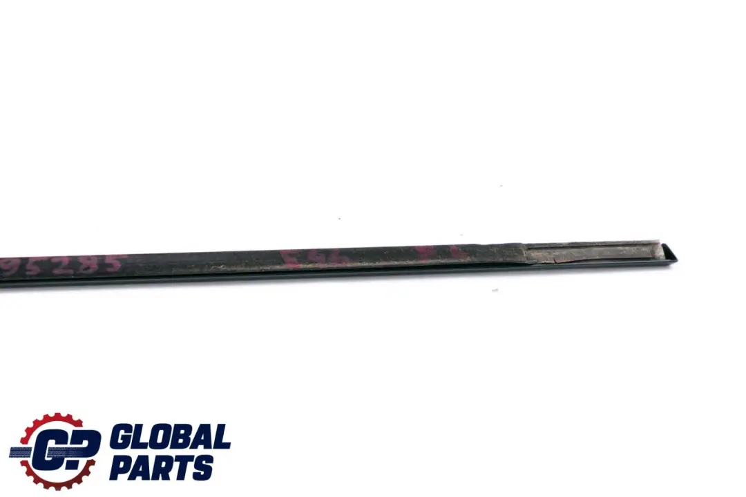 Front Left N/S Door Outer Weatherstrip High Gloss to BMW 3 Series E46 Saloon with Part number 2695285 BMW 3 Series E46 Saloon Front Left N/S Door Outer Weatherstrip High Gloss - SKU 2695285 - Part number 2695285