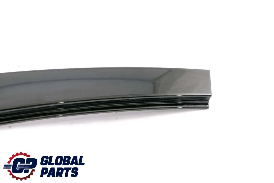 Ventana Marco Cubierta Puerta Trasera Derecha Alto Brillo para BMW E46 Berlina con número de pieza 2695290 BMW E46 Berlina Ventana Marco Cubierta Puerta Trasera Derecha Alto Brillo - SKU 2695290 - Número de pieza 2695290