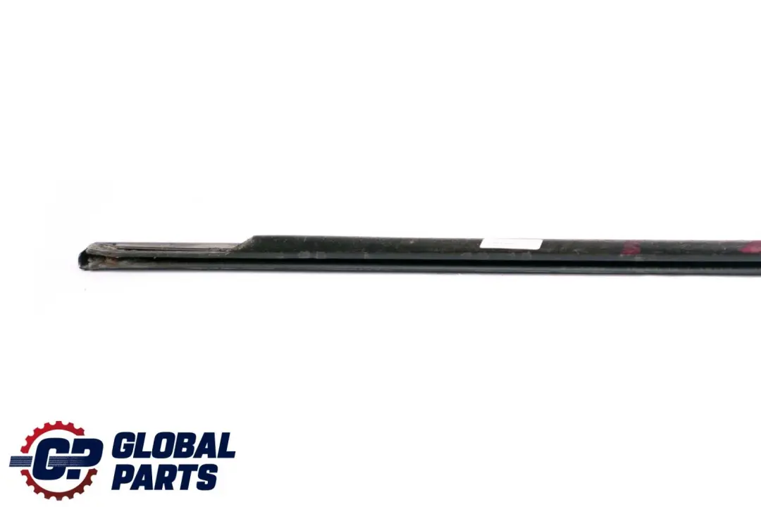 Right O/S Door Outer Weatherstrip High Gloss to BMW 3 Series E46 Saloon Rear with Part number 2695292 BMW 3 Series E46 Saloon Rear Right O/S Door Outer Weatherstrip High Gloss - SKU 2695292 - Part number 2695292