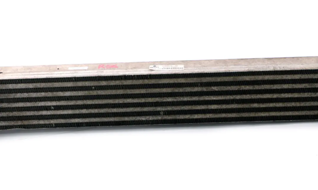 Chłodnica powietrza intercooler do MINI S R55 R56 R60 o numerze 17512751277 MINI S R55 R56 R60 Chłodnica powietrza intercooler - SKU 2751277 - Numer Części 17512751277