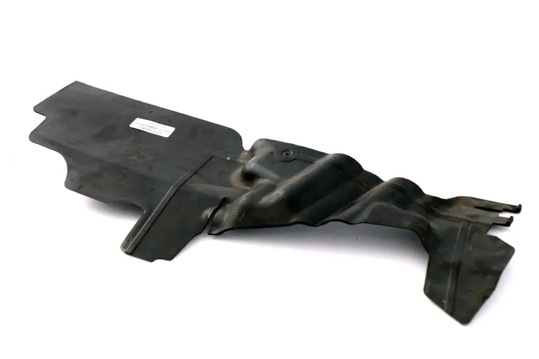 Tapa Conducto Aire Delantero Izquierda para Mini Cooper One R55 R56 con número de pieza 2751281 Mini Cooper One R55 R56 Tapa Conducto Aire Delantero Izquierda - SKU 2751281 - Número de pieza 2751281