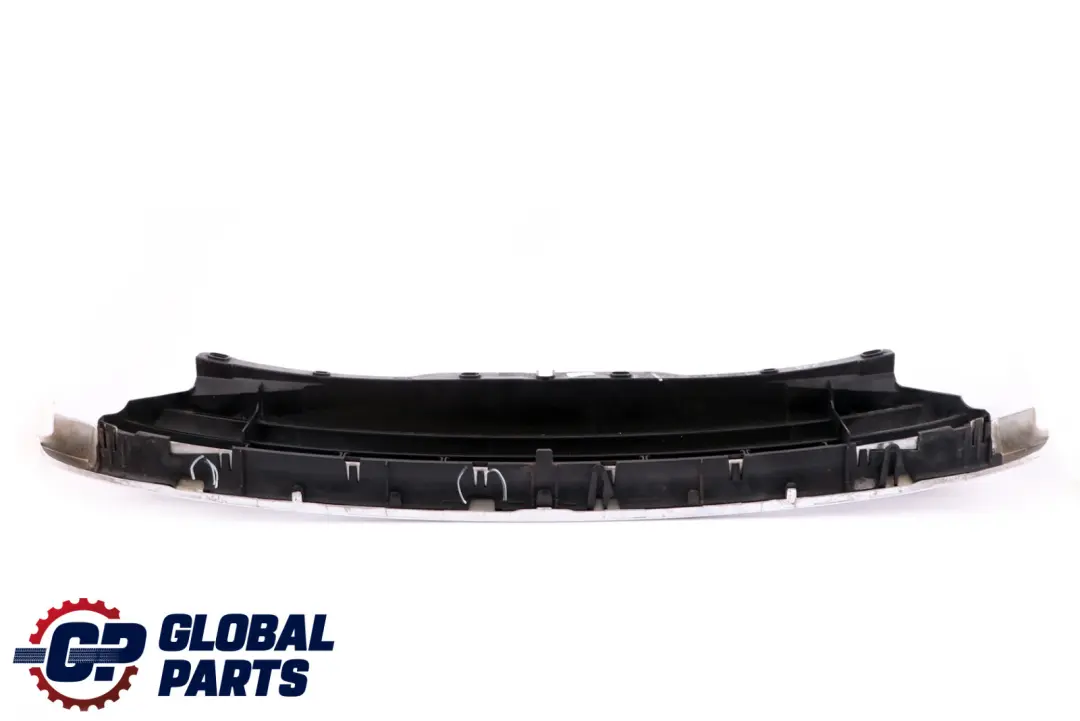 Grille avant noire pour Mini One R55 R56 R57 à propos du numéro de pièce 2751289 Mini One R55 R56 R57 Grille avant noire - SKU 2751289 - Numéro de pièce 2751289