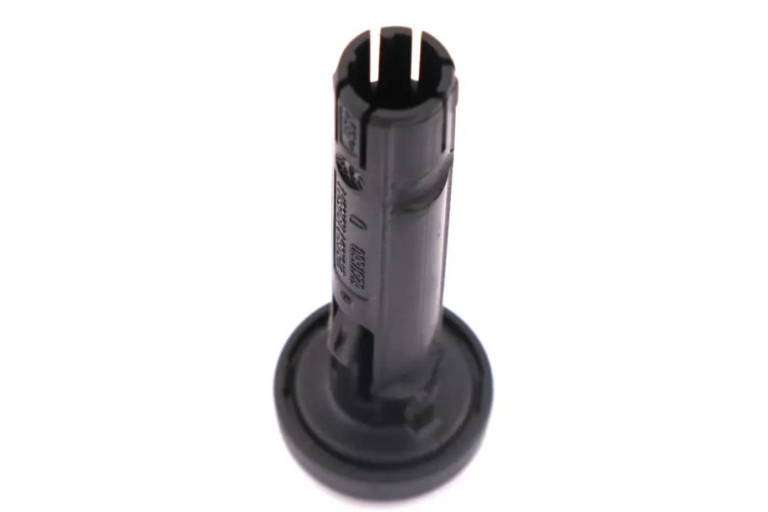 MINI Cooper R55 R56 R57 Guide Appui-tête Siège avant Noir - SKU 2751384 - Numéro de pièce 2751384