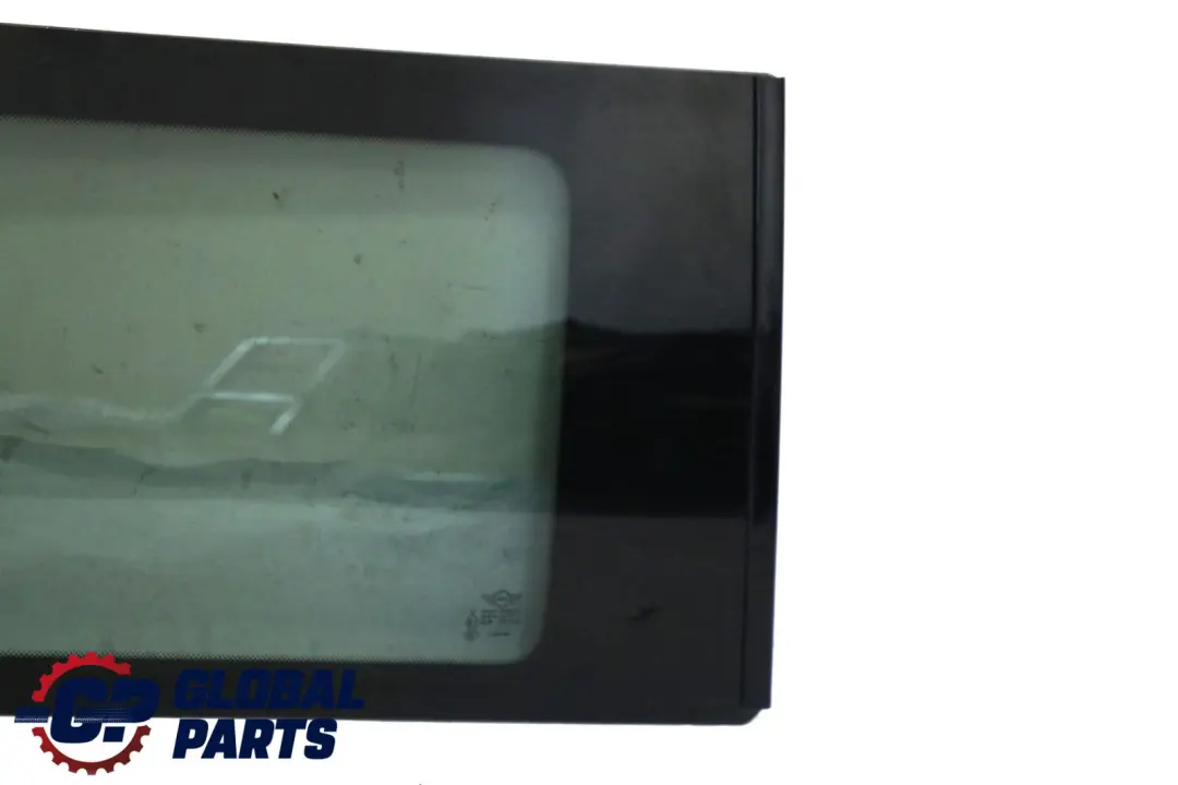 Cuarto Ventana Lateral Vidrio Tintado Negro Trasero Derecho para Mini Cooper One R56 con número de pieza 51372751628 Mini Cooper One R56 Cuarto Ventana Lateral Vidrio Tintado Negro Trasero Derecho - SKU 2751628 - Número de pieza 51372751628