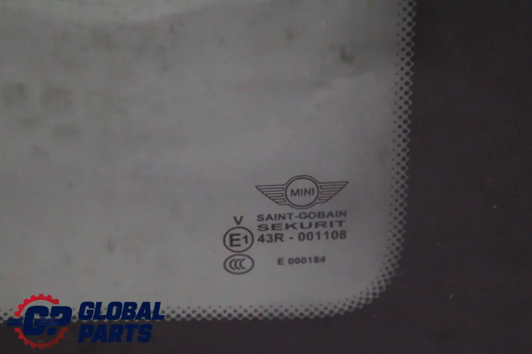 Cuarto Ventana Lateral Vidrio Tintado Negro Trasero Derecho para Mini Cooper One R56 con número de pieza 51372751628 Mini Cooper One R56 Cuarto Ventana Lateral Vidrio Tintado Negro Trasero Derecho - SKU 2751628 - Número de pieza 51372751628