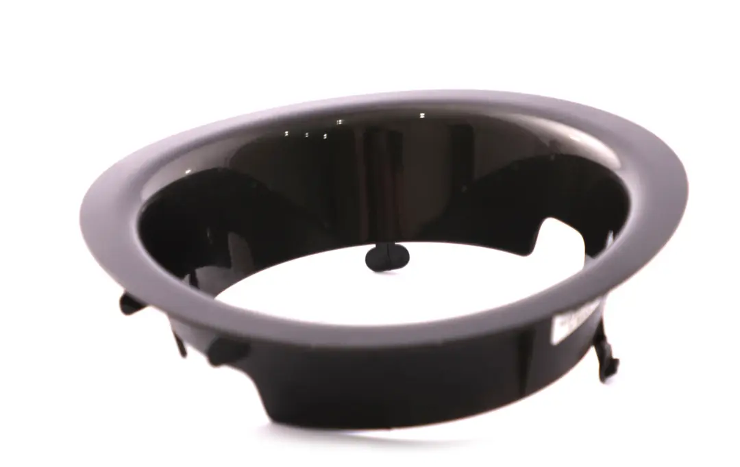 Combustible Flap Surround Panel Housing Eclipse Grey B24 para Mini Cooper S R55 R56 con número de pieza 2751980 Mini Cooper S R55 R56 Combustible Flap Surround Panel Housing Eclipse Grey B24 - SKU 2751980-ECG - Número de pieza 2751980