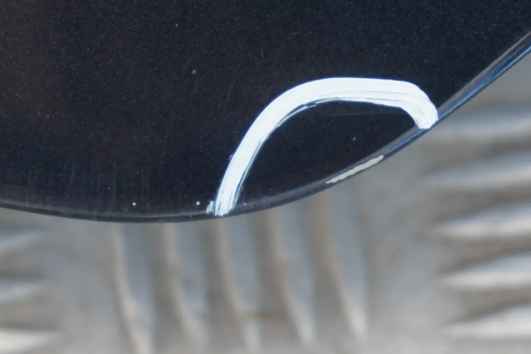 Klapa tylna Astro Black A25 do MINI Cooper R56 o numerze 2752015 MINI Cooper R56 Klapa tylna Astro Black A25 - SKU 2752015-ASB14 - Numer Części 2752015