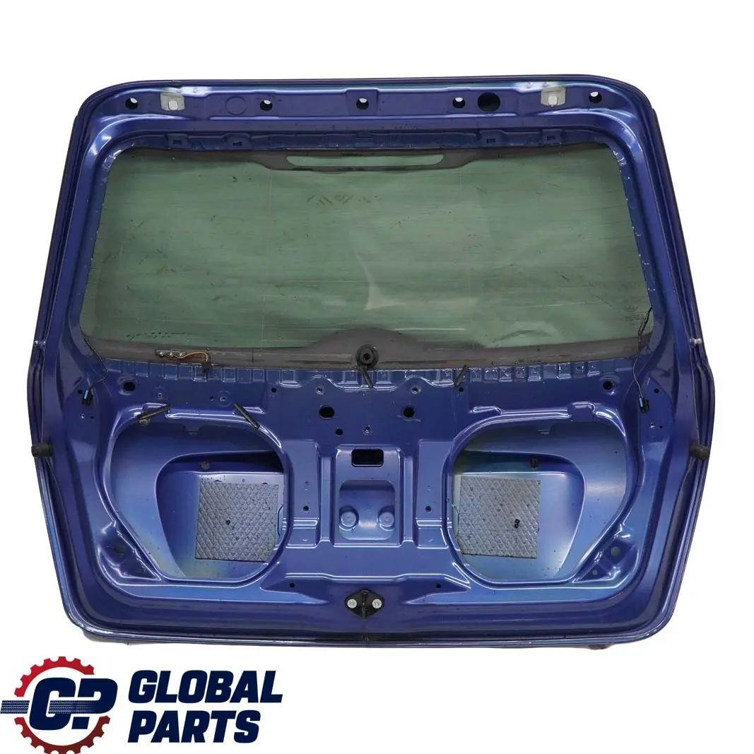 Klapa tylna tył Lightning Blue A63 do MINI Cooper R56 o numerze 2752015 MINI Cooper R56 Klapa tylna tył Lightning Blue A63 - SKU 2752015-LB5 - Numer Części 2752015