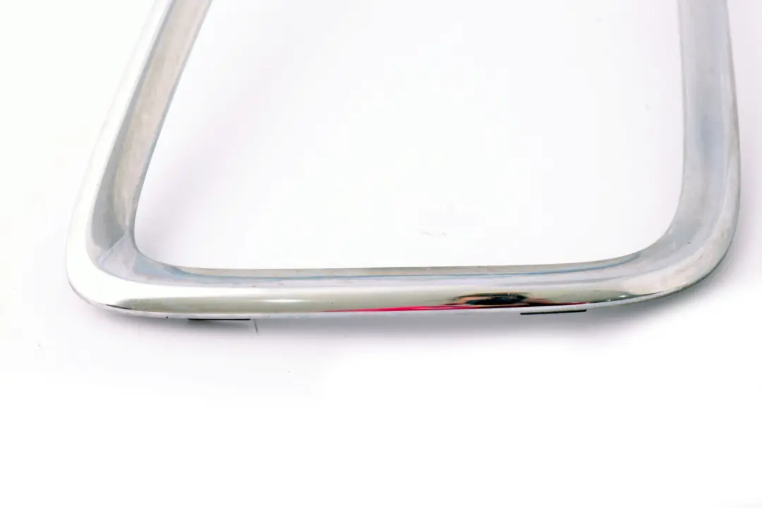 BMW Mini Cooper R55 R56 R57 2 Tail Light Finisher Right Rear O/S Chrome - SKU 2752244-2 - Part number 2752244