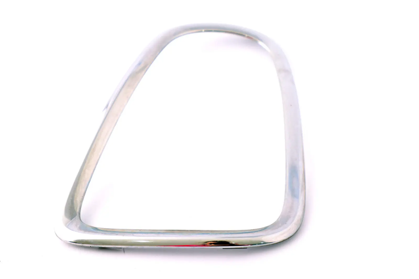 Mini R56 R55 R57 Rear Tail Light Finisher Right O/S Chrome 2752244