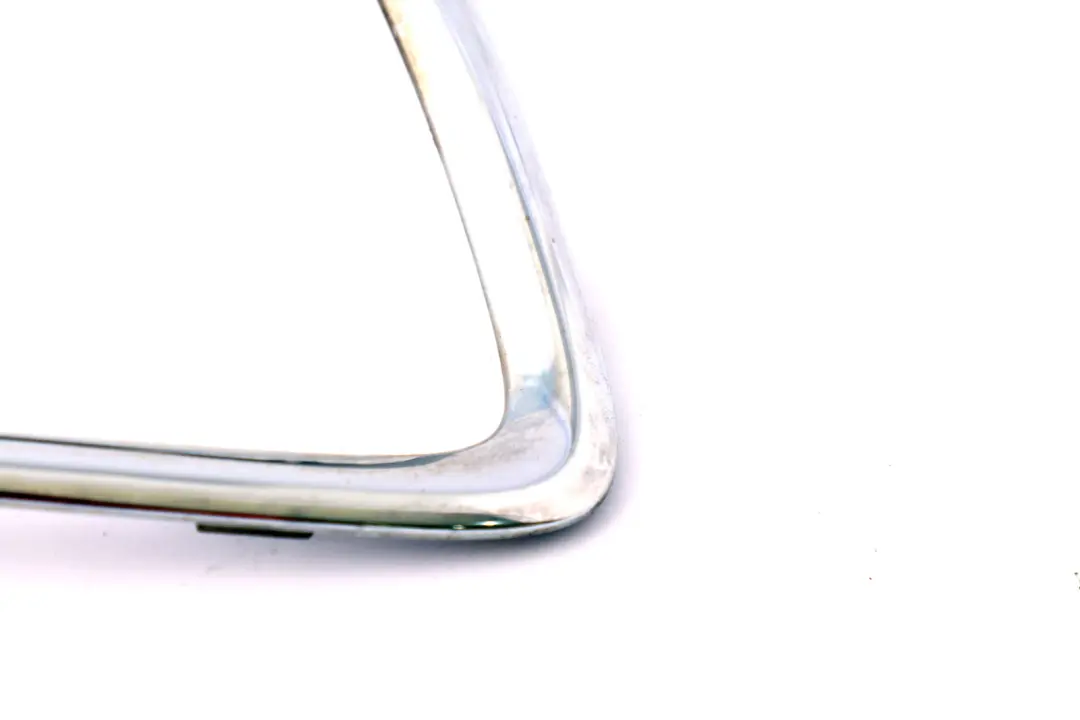 Finition De Feu Arrière Droit Chrome pour Mini R56 R55 R57 à propos du numéro de pièce 2752244 Mini R56 R55 R57 Finition De Feu Arrière Droit Chrome - SKU 2752244 - Numéro de pièce 2752244