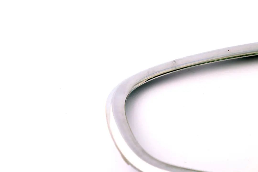 Finition De Feu Arrière Droit Chrome pour Mini R56 R55 R57 à propos du numéro de pièce 2752244 Mini R56 R55 R57 Finition De Feu Arrière Droit Chrome - SKU 2752244 - Numéro de pièce 2752244