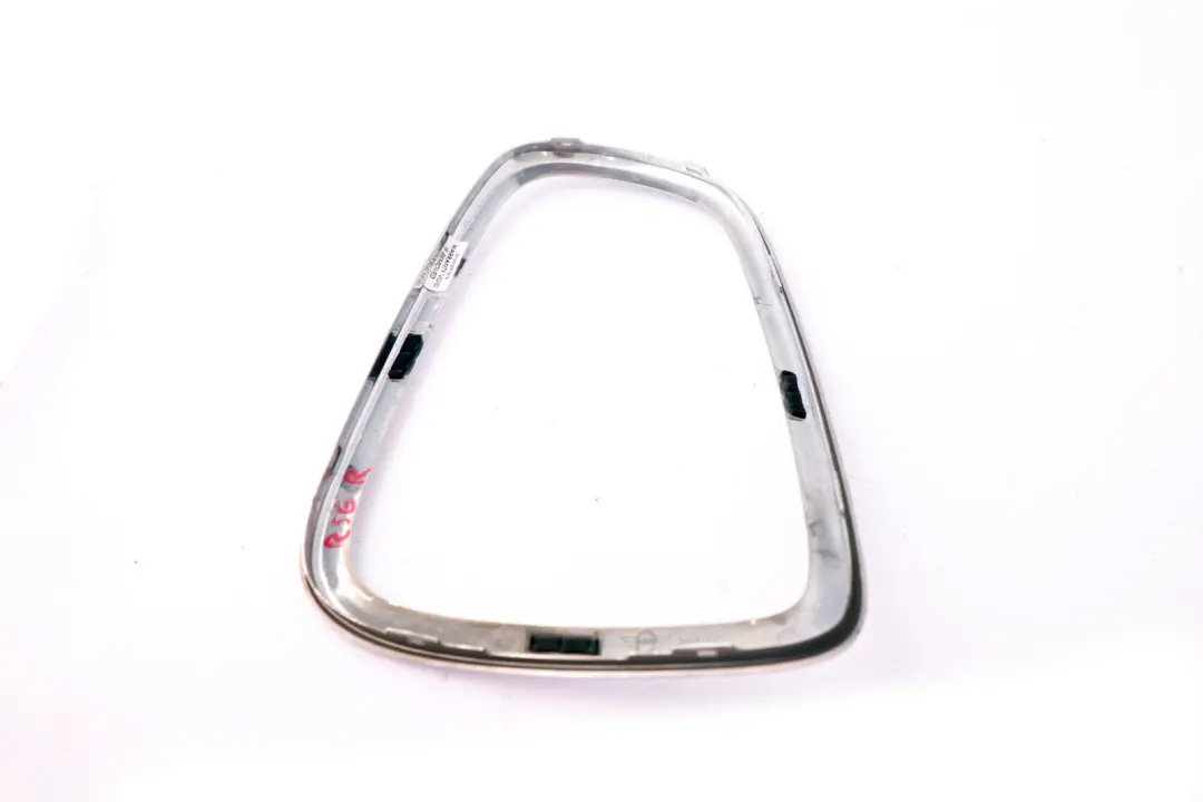 Acabado Luz Trasera Derecha Cromo para Mini R56 R55 R57 con número de pieza 2752244 Mini R56 R55 R57 Acabado Luz Trasera Derecha Cromo - SKU 2752244 - Número de pieza 2752244