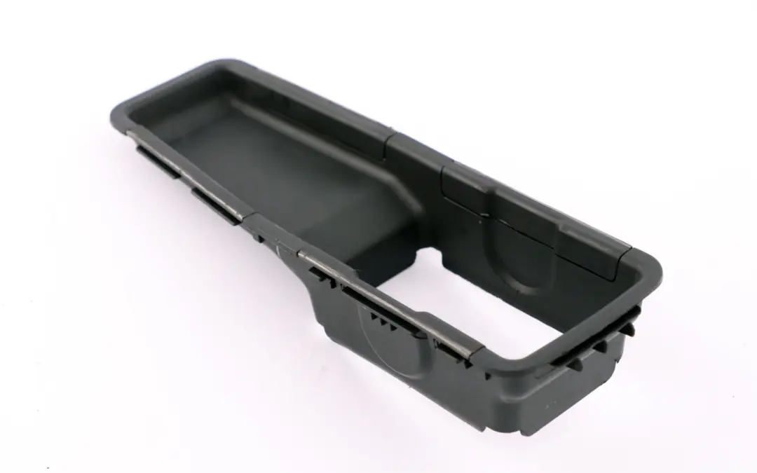 Tył Lewy Prawy Wkład Bagażnika do Mini Cooper One R56 o numerze 2752257 Mini Cooper One R56 Tył Lewy Prawy Wkład Bagażnika - SKU 2752257 - Numer Części 2752257