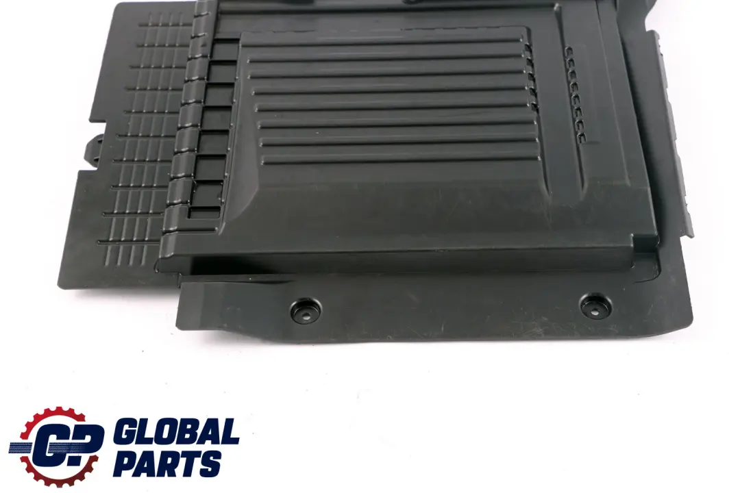 Tapa Caja Multifuncion Izquierda Comunicacion para Mini Cooper One R56 con número de pieza 2752523 Mini Cooper One R56 Tapa Caja Multifuncion Izquierda Comunicacion - SKU 2752523 - Número de pieza 2752523