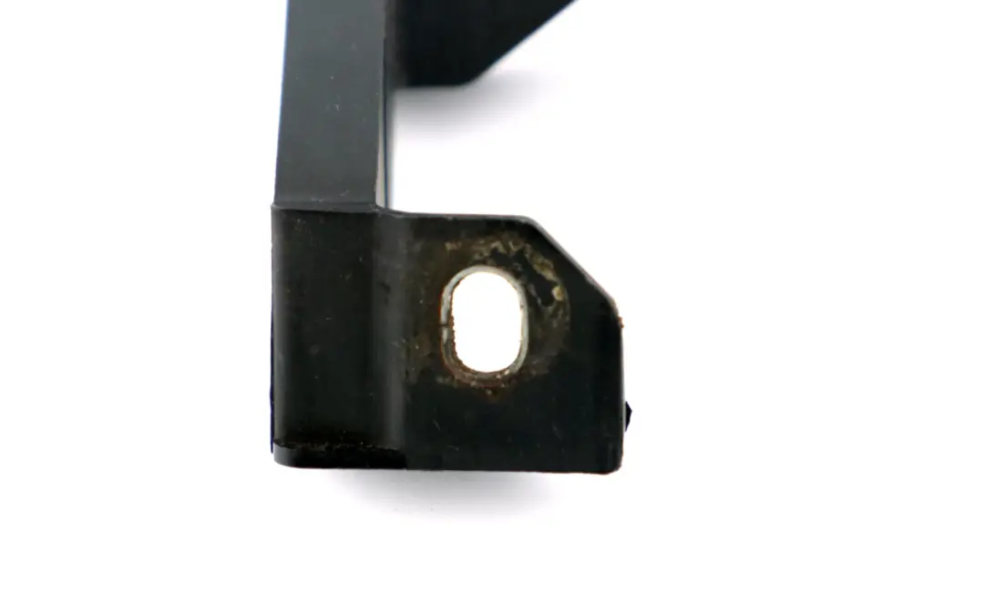 Supporto Linea Aria Condizionata per Mini Cooper One R55 R56 R57 con numero di parte 2752623 Mini Cooper One R55 R56 R57 Supporto Linea Aria Condizionata - SKU 2752623 - Numero di parte 2752623