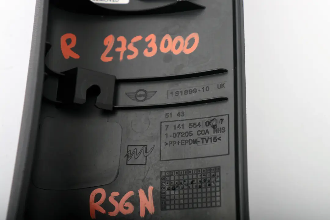 Mini R56 Osłona Słupka A Prawa Czarna Carbon - SKU 2753000 - Numer Części 2753000