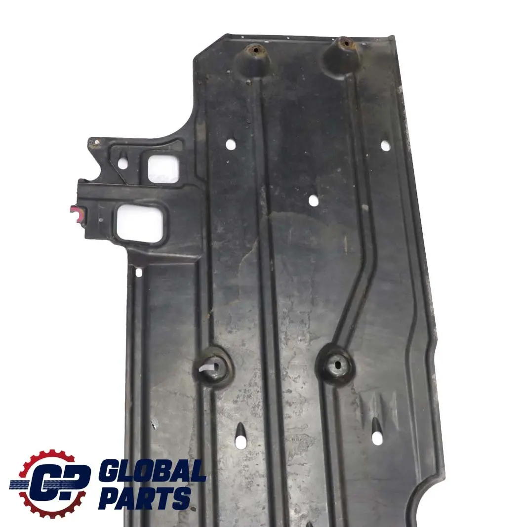 Cubierta de panel de bajos Panel de deslizamiento derecho para Mini Cooper R56 1 con número de pieza 2753164 Mini Cooper R56 1 Cubierta de panel de bajos Panel de deslizamiento derecho - SKU 2753164-1 - Número de pieza 2753164