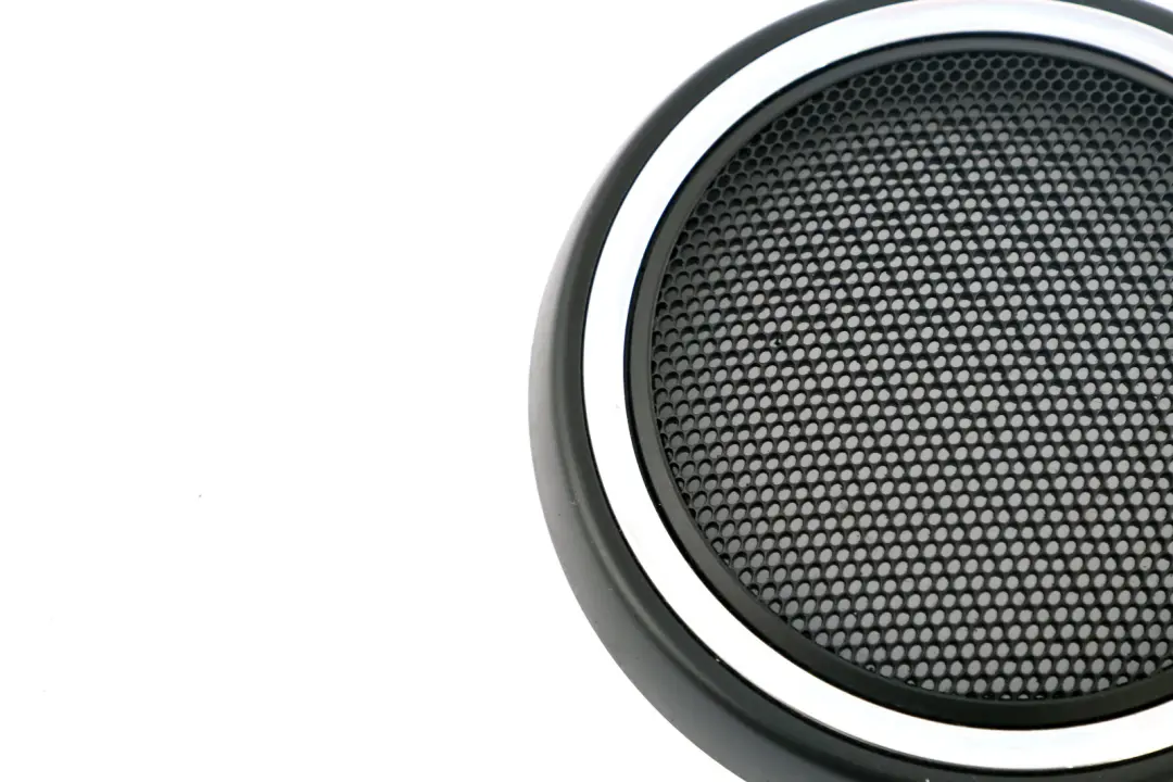 Osłona Kratka Głośnika Drzwi Lewa Prawa Chrom do Mini R56 R57 o numerze 2753333 Mini R56 R57 Osłona Kratka Głośnika Drzwi Lewa Prawa Chrom - SKU 2753333 - Numer Części 2753333