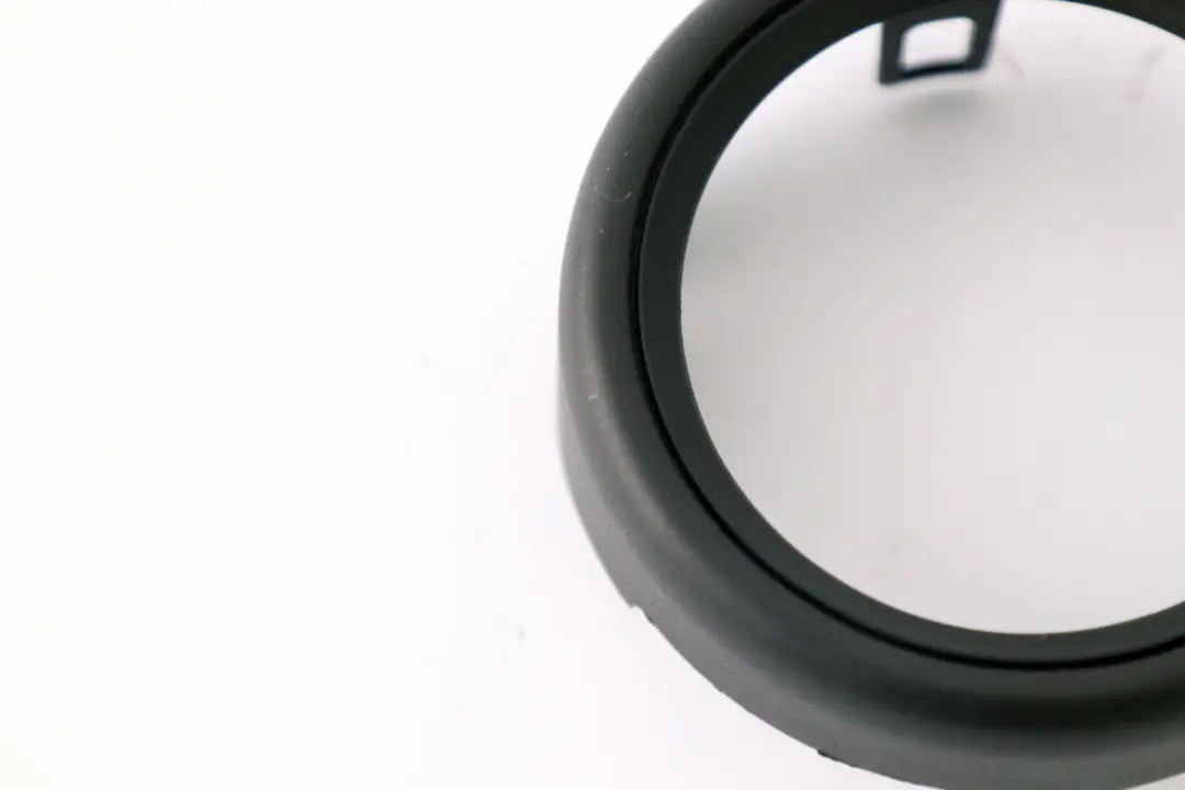 Inside right door opener cover CARBON BLACK O/S to BMW Mini Cooper R55 R56 R57 LCI with Part number 51412753336 BMW Mini Cooper R55 R56 R57 LCI Inside right door opener cover CARBON BLACK O/S - SKU 2753336 - Part number 51412753336