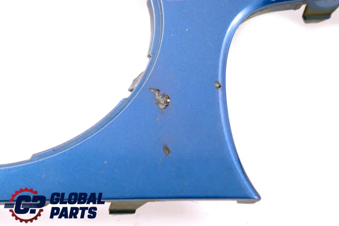 Blende Lackiert Rechts Lightning Blue 2753658 für BMW Mini Cooper One 1 R55 R56 mit Teilenummer 0430226 BMW Mini Cooper One 1 R55 R56 Blende Lackiert Rechts Lightning Blue 2753658 - SKU 2753658-LB1 - Teilenummer 0430226