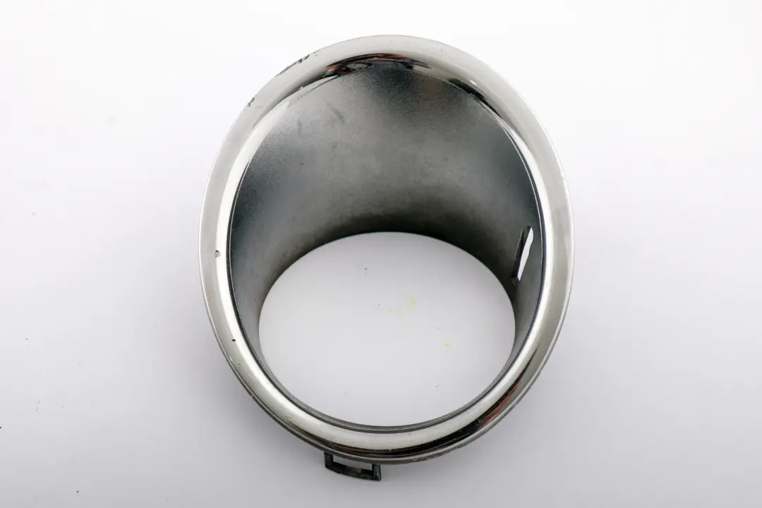 Nebelscheinwerfer Chrome Trim Surround vorne links für Mini Cooper D R56 R55 mit Teilenummer 2753673 Mini Cooper D R56 R55 Nebelscheinwerfer Chrome Trim Surround vorne links - SKU 2753673 - Teilenummer 2753673