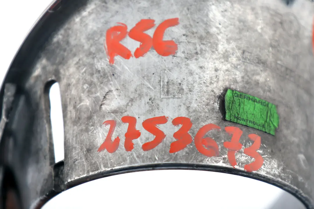 Garniture chromée pour phare antibrouillard avant gauche pour Mini D R56 R55 à propos du numéro de pièce 2753673 Mini D R56 R55 Garniture chromée pour phare antibrouillard avant gauche - SKU 2753673 - Numéro de pièce 2753673